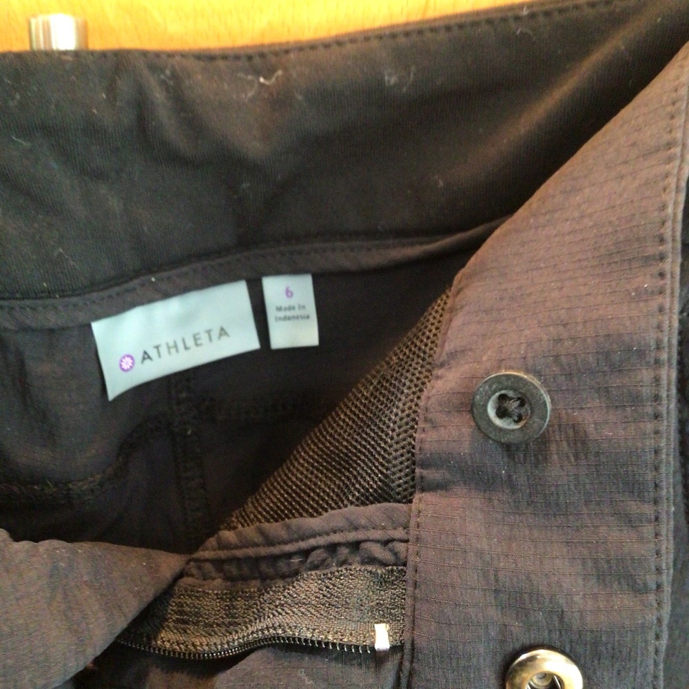 Athleta shorts - Picture 3 of 4